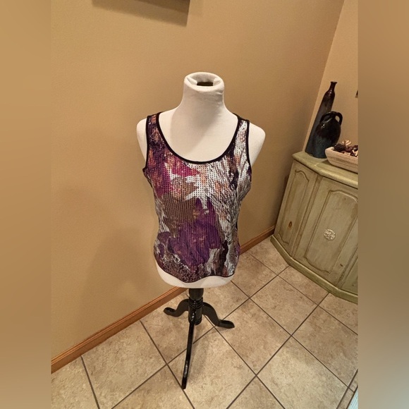 Peter Nygard Women’s Front Sequin Tank Top Size Medium Petite - Picture 1 of 3